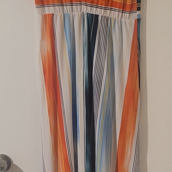 Bcbgmaxazria V-Neck Maxi - Picture 2 of 6